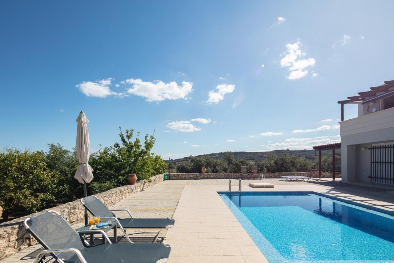 Greek Sky - New Modern Apartment With Shared Pool Tavronitis Buitenkant foto