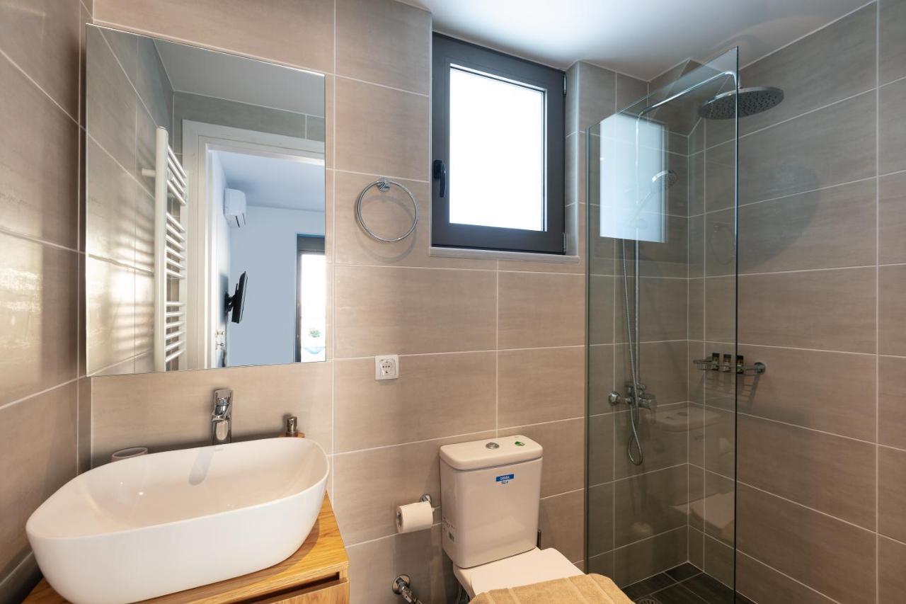 Greek Sky - New Modern Apartment With Shared Pool Tavronitis Buitenkant foto
