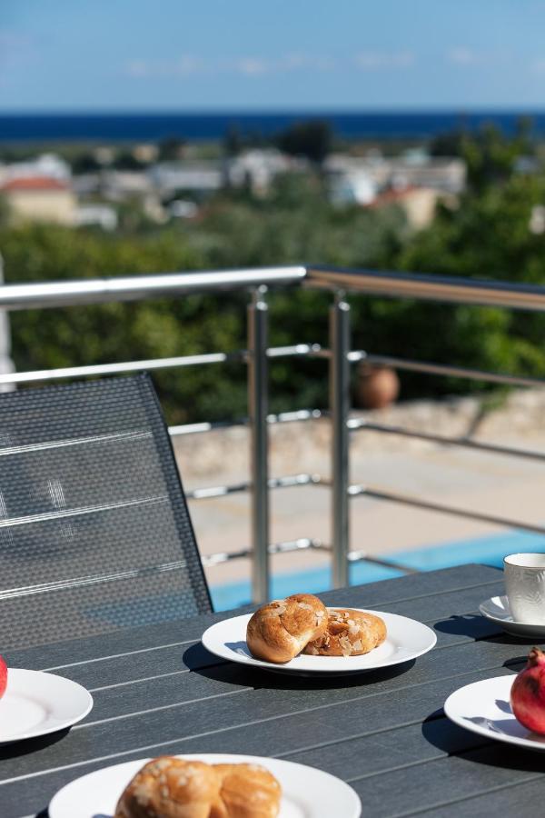 Greek Sky - New Modern Apartment With Shared Pool Tavronitis Buitenkant foto