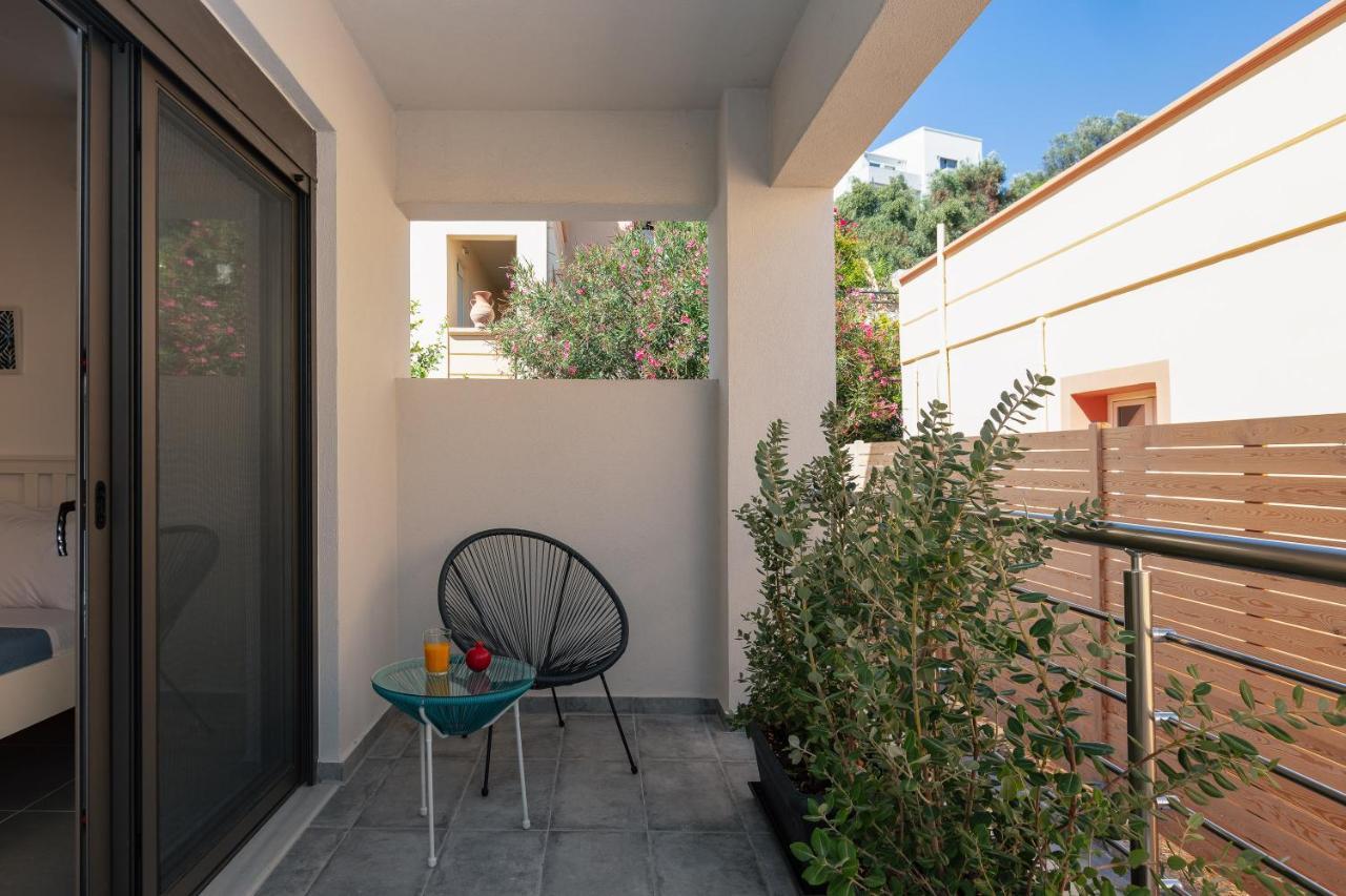 Greek Sky - New Modern Apartment With Shared Pool Tavronitis Buitenkant foto